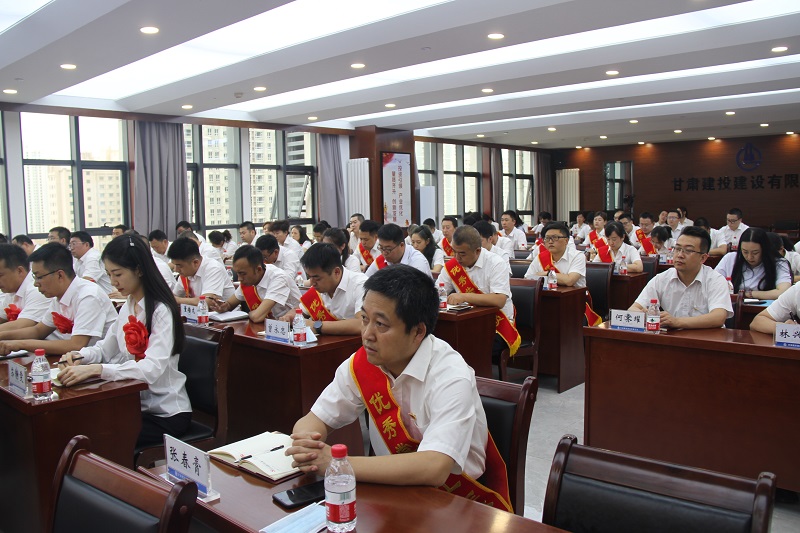 3與會(huì )人員.JPG